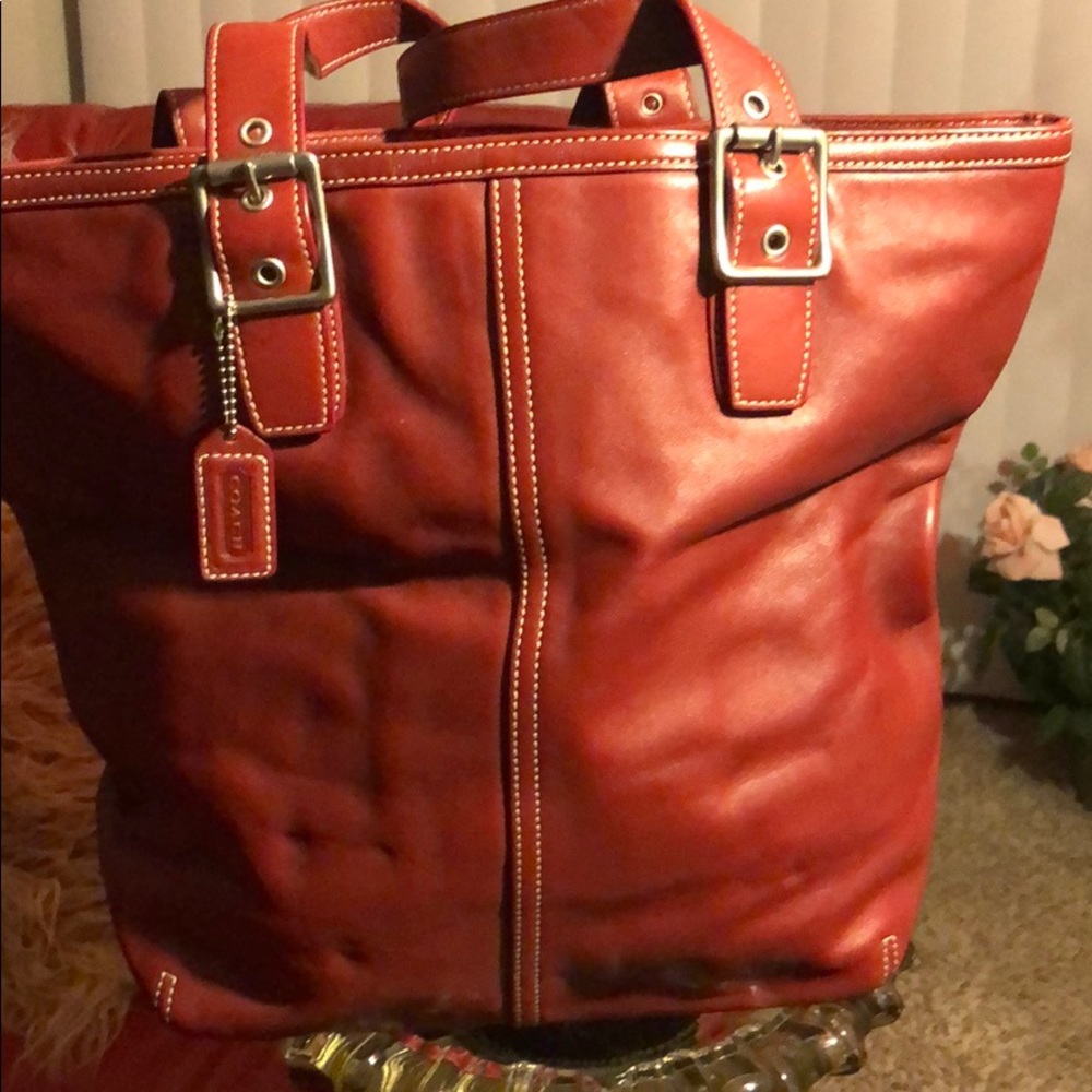 COACH VIA 🌺